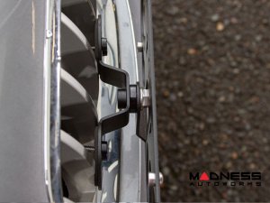 Dodge Hornet License Plate Mount - Platypus - Grille Mount